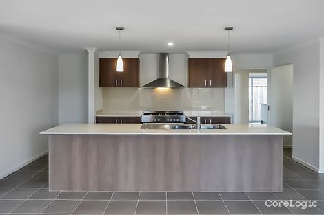 Property photo of 15 Applebox Circuit Point Cook VIC 3030