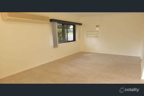 Property photo of 2 Paringa Court Hillcrest QLD 4118