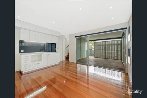 Property photo of 21 Emlyn Street Coorparoo QLD 4151