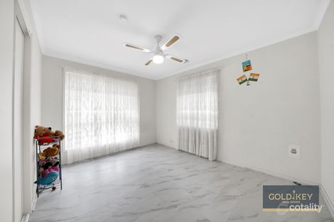 Property photo of 16 Gleneagles Avenue Tarneit VIC 3029