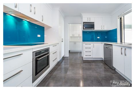 Property photo of 11 Koolamarra Drive Gracemere QLD 4702