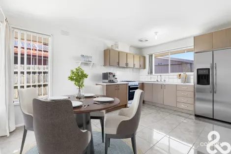 Property photo of 5 Stella Drive Thomastown VIC 3074