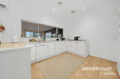 Property photo of 41 Central Road Hampton Park VIC 3976