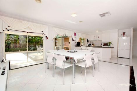 Property photo of 218 Westwood Drive Burnside VIC 3023