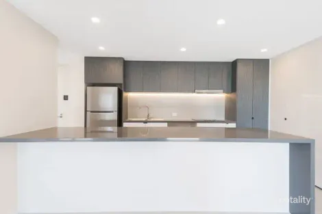 1/1 South St, Coolangatta, QLD 4225