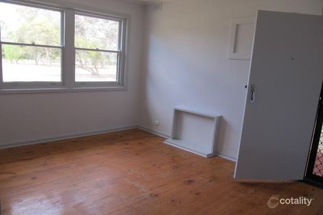 Property photo of 33 McCabe Avenue Parafield Gardens SA 5107