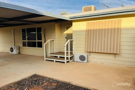 Property photo of 33 Aquila Boulevard Roxby Downs SA 5725