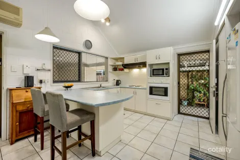 Property photo of 2/24 Sperring Street Manunda QLD 4870