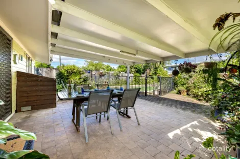Property photo of 2/24 Sperring Street Manunda QLD 4870