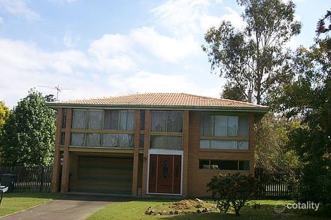 Property photo of 2 Magnet Close Riverhills QLD 4074