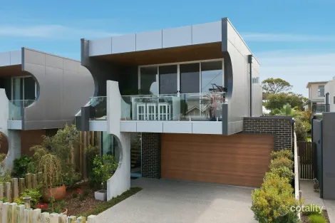 3b Hopetoun St, Inverloch, VIC 3996