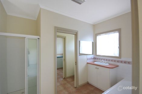 49 Cook St, Benalla, VIC 3672