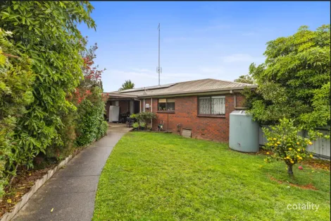 Property photo of 9 Elm Court Traralgon VIC 3844