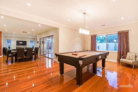 Property photo of 23 Jolimont Place Dingley Village VIC 3172