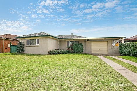Property photo of 35 Benjamin Circuit Hunterview NSW 2330