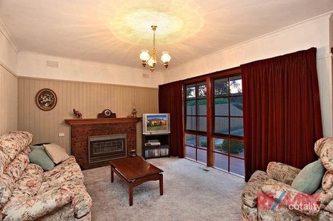 Property photo of 11 Irving Road Dandenong North VIC 3175