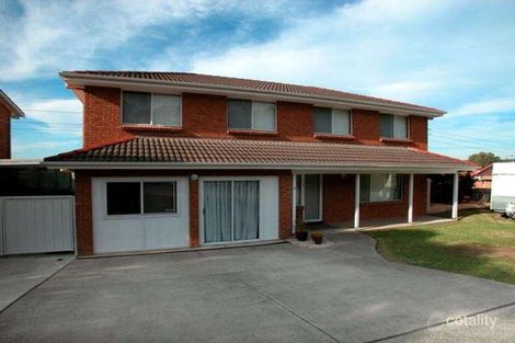 4 Murray Cl, Albion Park, NSW 2527