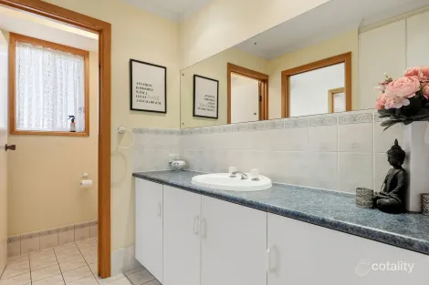 Property photo of 6 Dolphin Avenue Encounter Bay SA 5211