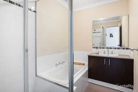 Property photo of 8 Addis Way Wandi WA 6167