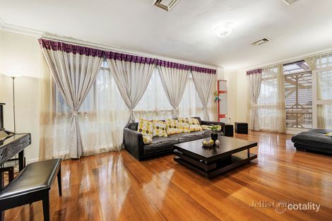 Property photo of 7 Russell Crescent Mount Waverley VIC 3149