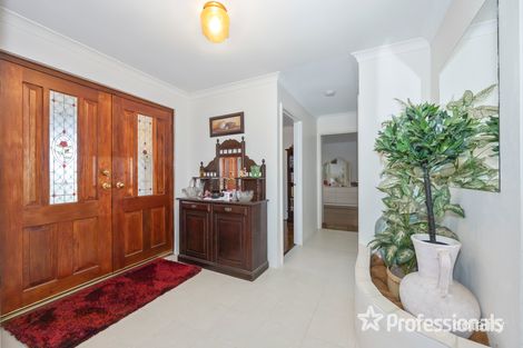 Property photo of 50 Rosella Circle Ballajura WA 6066