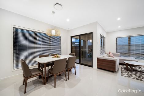 Property photo of 37 Cockatoo Place Rochedale QLD 4123