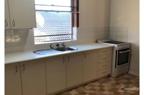 13 Lushington St, East Gosford, NSW 2250