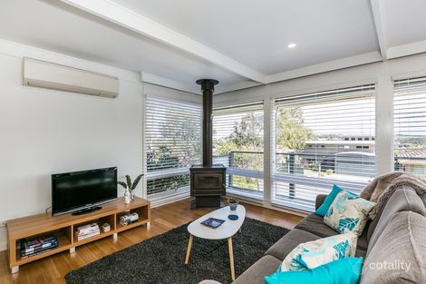 Property photo of 32 Rocklea Drive Torquay VIC 3228