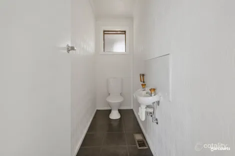 Property photo of 19 Kalina Crescent Park Grove TAS 7320