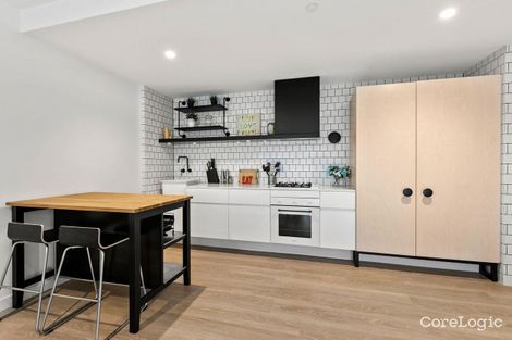 Property photo of 201/2 Morton Avenue Carnegie VIC 3163