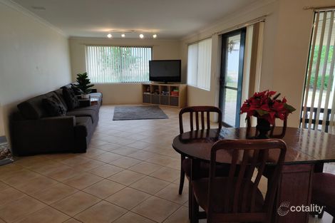 2 Davenport Cct, Mindarie, WA 6030