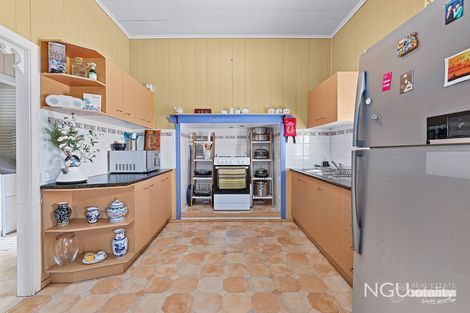 16 Pine St, North Ipswich, QLD 4305