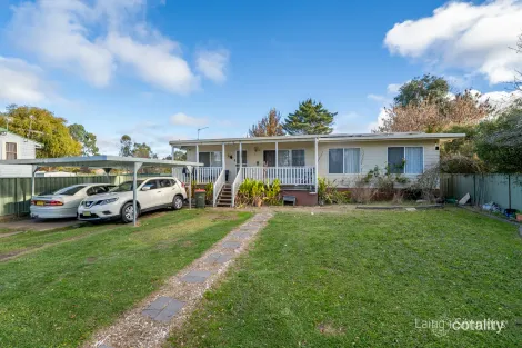 Property photo of 6 Samuelson Crescent Armidale NSW 2350