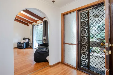 Property photo of 15 Pangari Drive Fairview Park SA 5126