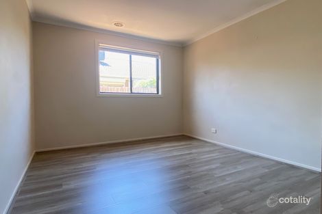 Property photo of 10 Earth Street Point Cook VIC 3030