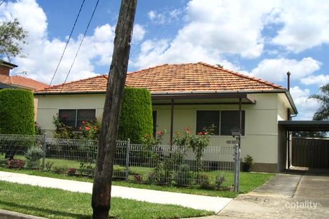 1 Napoleon St, Riverwood, NSW 2210