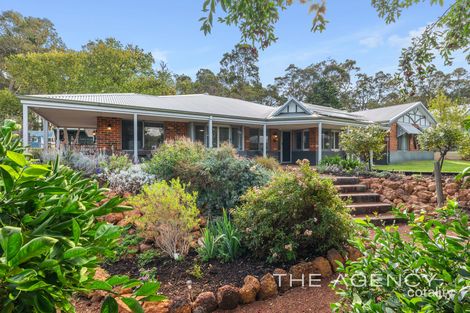 22 Yilgarn St, Mundaring, WA 6073