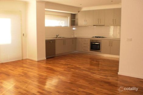 Property photo of 10/17-19 Alpine Grove Pascoe Vale VIC 3044