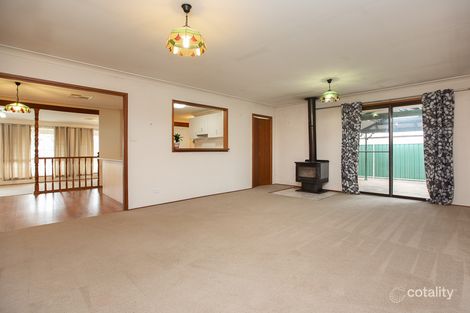 Property photo of 3 Mullumbimby Close Hillvue NSW 2340