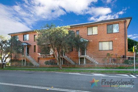 2/21 Jubilee Ave, Carlton, NSW 2218