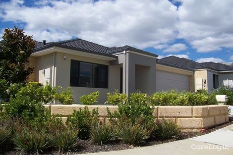 32 Matta Way, Pearsall, WA 6065