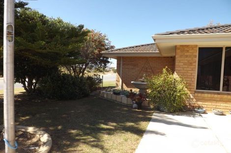 Property photo of 47 Robertson Road Ledge Point WA 6043