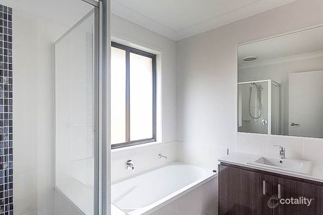 Property photo of 37 Phoebe Way Gleneagle QLD 4285