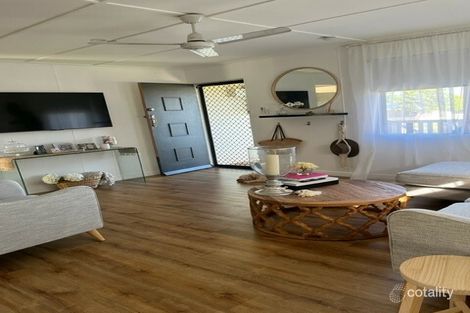 Property photo of 37 Diane Street Townview QLD 4825