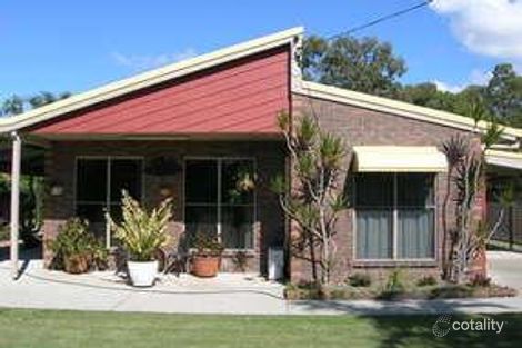 605 Boat Harbour Dr, Urangan, QLD 4655