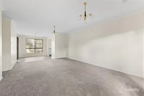 Property photo of 18/8 Highfields Road Highfields QLD 4352