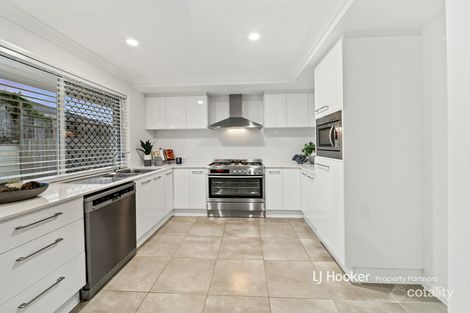 Property photo of 73 Brindabella Circuit Thornlands QLD 4164