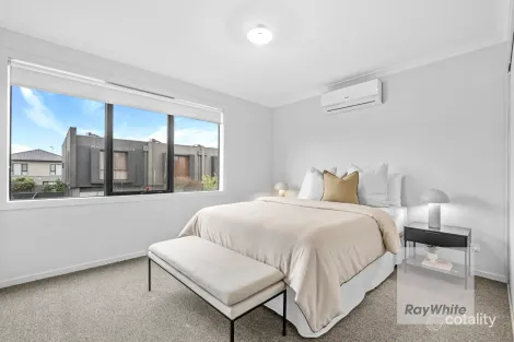 Property photo of 6 Copper Lane Hadfield VIC 3046