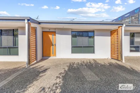 3/43 ANAKIE ST, EMERALD, QLD 4720