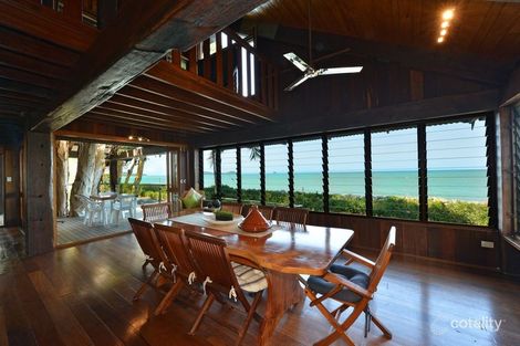 Property photo of 9 Arlington Esplanade Clifton Beach QLD 4879